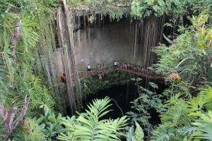 Ik Kil Cenote 3